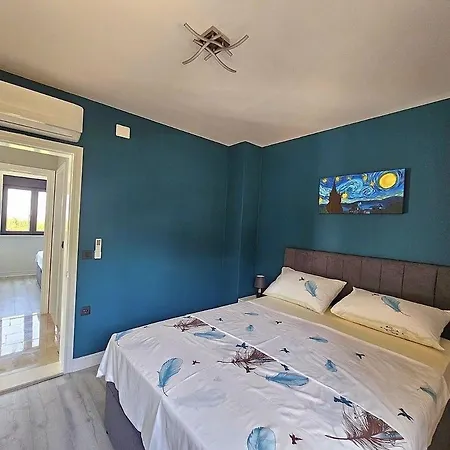 House Malia Vrana