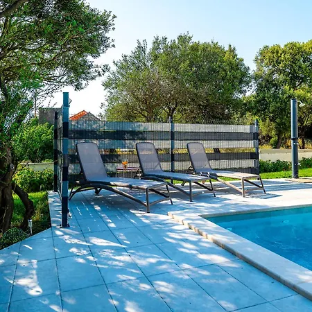 House Malia * Vrana